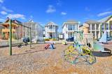 554 Santos St - Photo 23