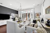 554 Santos St - Photo 4