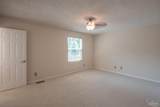 8035 Tippin Ave - Photo 18