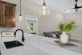 7945 Twin Lake Dr - Photo 19