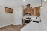 7961 Twin Lake Dr - Photo 17