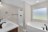 7961 Twin Lake Dr - Photo 29