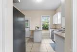 1114 Lloyd St - Photo 18
