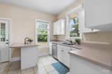 1114 Lloyd St - Photo 19