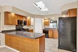 1024 Oak View Dr - Photo 7