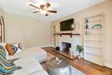 2105 Grundy St - Photo 5