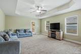 2143 Waltham St - Photo 19