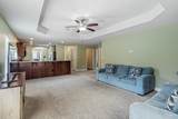 2143 Waltham St - Photo 22