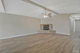 868 Valley Ridge Cir - Photo 16