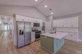 112 Bobe St - Photo 10