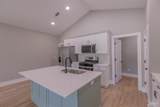 112 Bobe St - Photo 12