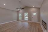 112 Bobe St - Photo 9