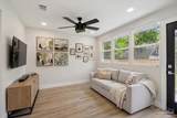 1504 Baylen St - Photo 11
