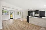 1504 Baylen St - Photo 12
