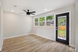 1504 Baylen St - Photo 29