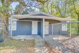 2407 Lakeview Ave - Photo 2