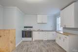 2407 Lakeview Ave - Photo 9