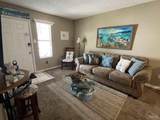 1301 Redwood Ln - Photo 6