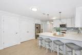 1047 Aquamarine Dr - Photo 5
