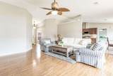 3056 Myrshine Dr - Photo 5