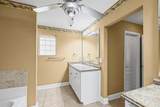 1648 Woodlawn Way - Photo 19