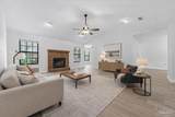 56 Warwick Dr - Photo 4