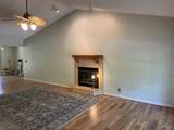 10109 Foxrun Rd - Photo 8