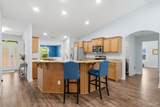 732 Mohegan Cir - Photo 15