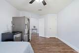 732 Mohegan Cir - Photo 22