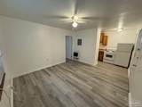 205 Holmes Dr - Photo 4