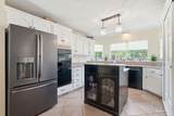 1437 Kings Rd - Photo 11