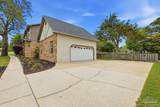 1437 Kings Rd - Photo 53