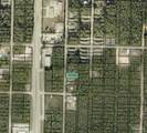 000 32nd Ave - Photo 4