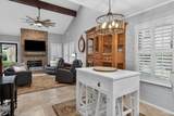 389 Club House Dr - Photo 16