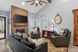 389 Club House Dr - Photo 5