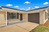 863 Amberway Dr - Photo 2