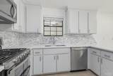 863 Amberway Dr - Photo 22