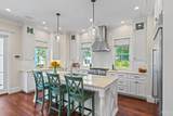598 Romana St - Photo 19