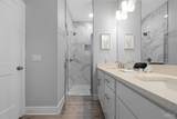1121 Romana St - Photo 16
