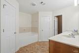 3082 Woodbury Cir - Photo 23