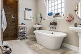 3035 Whitley Ln - Photo 30