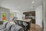 837 Avellanas Dr - Photo 24
