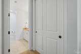14500 River Rd - Photo 32