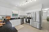 302 F St - Photo 9