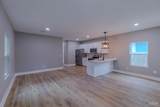210 Lakeview Ave - Photo 8