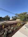 401 Fairpoint Dr - Photo 3