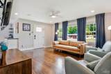 1709 Fisher St - Photo 11