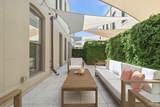 17 Palafox Pl - Photo 3