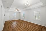 605 Fisher St - Photo 10