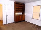 2612 Blount St - Photo 15